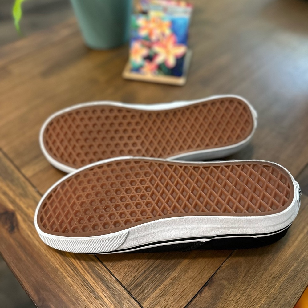 Vans Black Slip-On Sneakers,You Got This 9.5 - Picture 3 of 8